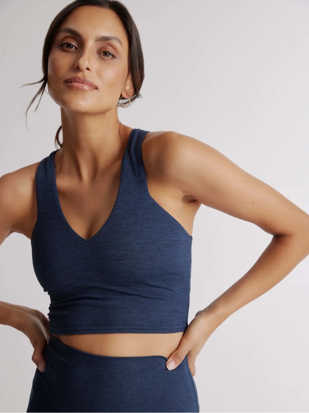 Quince Ultra-Soft V-Neck Cropped Tank Heather Navy Athleisure Pilates Workout L